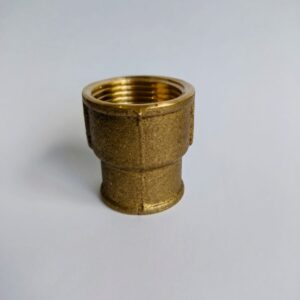 LUVA DE REDUÇAO 3/4 X 1/2 LATAO BSP